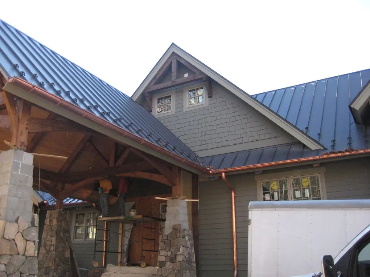 Craftsman Roofing team delivering quality roofing work in Buttonwood Farms